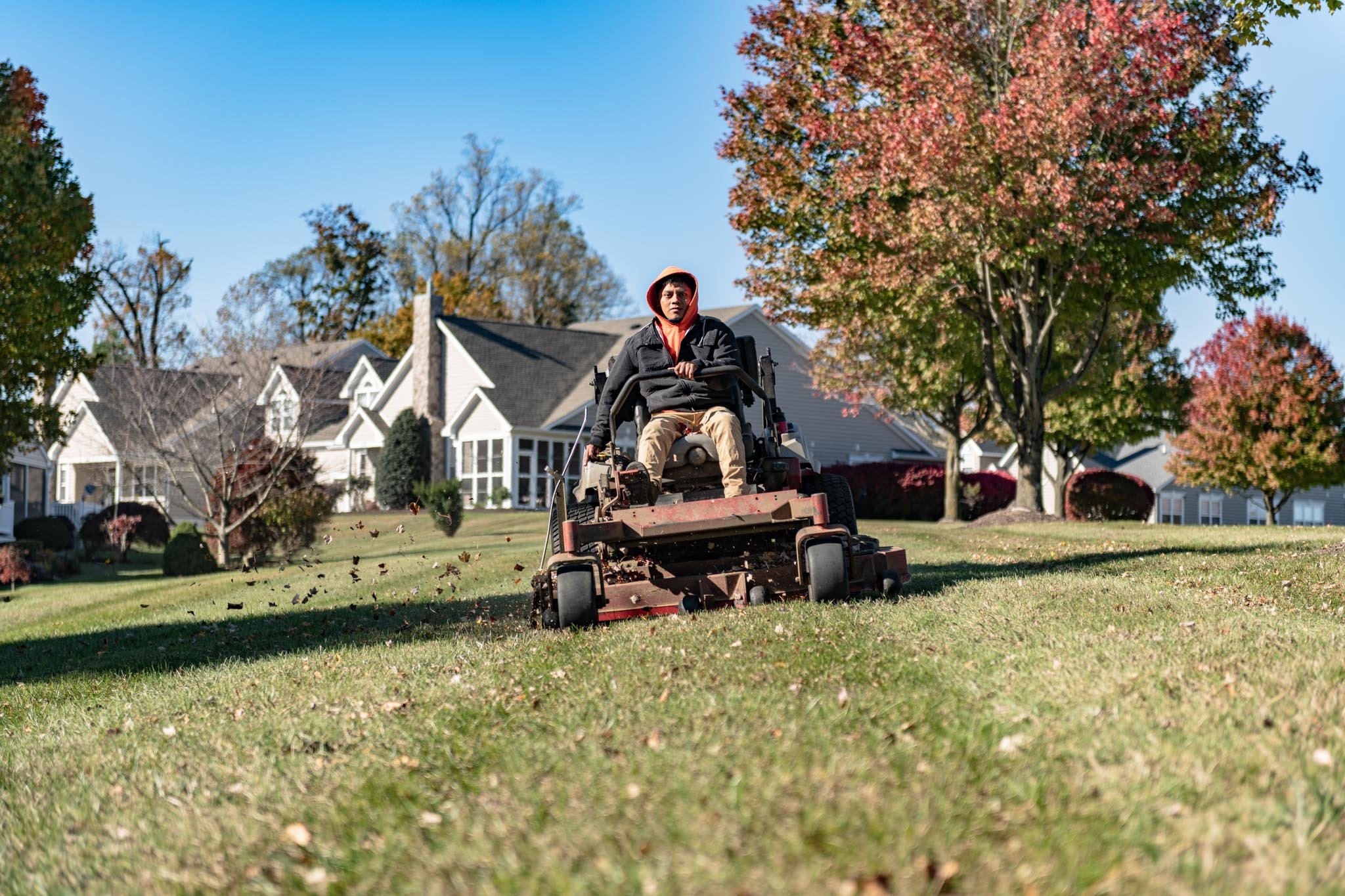 Lawn Maintenance, Mowing, Fall, Andrews Lawn and Landscaping