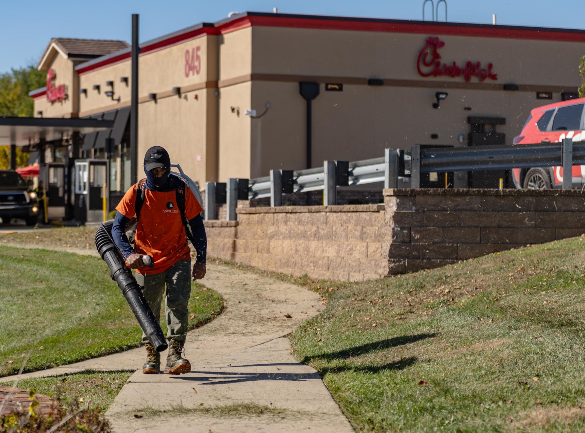 Grounds Care, Lawn Mowing, Commerical Landscaping, Chick-fil-A, Leaf Blower